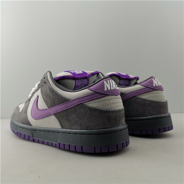 NIKE DUNK LOW PRO SB