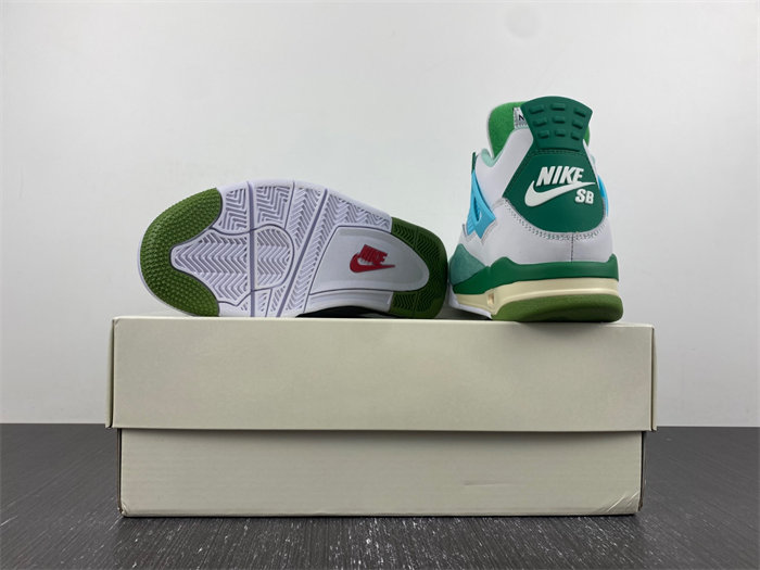 Air Jordan 4 PE AJ4-KNCW