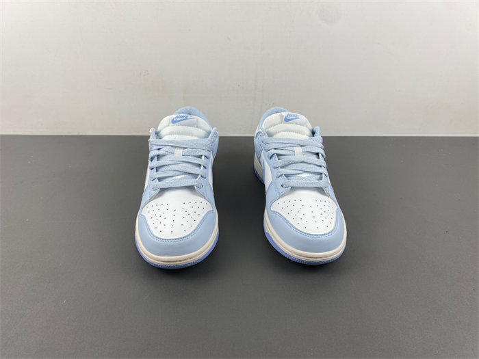 WMNS DUNK LOW NEXT NATURE