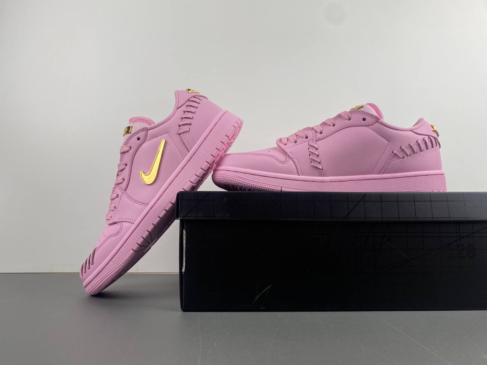 Air Jordan 1 Low FN5032-600