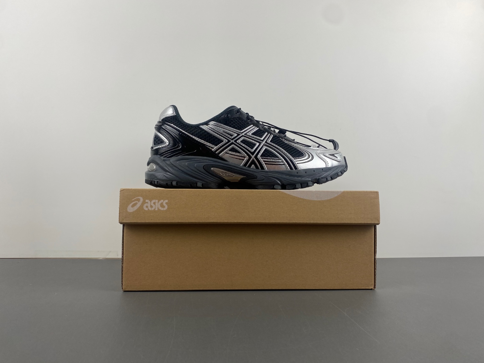As*ic*s gel-kahana tr v4 "black silver" 1203a497-001