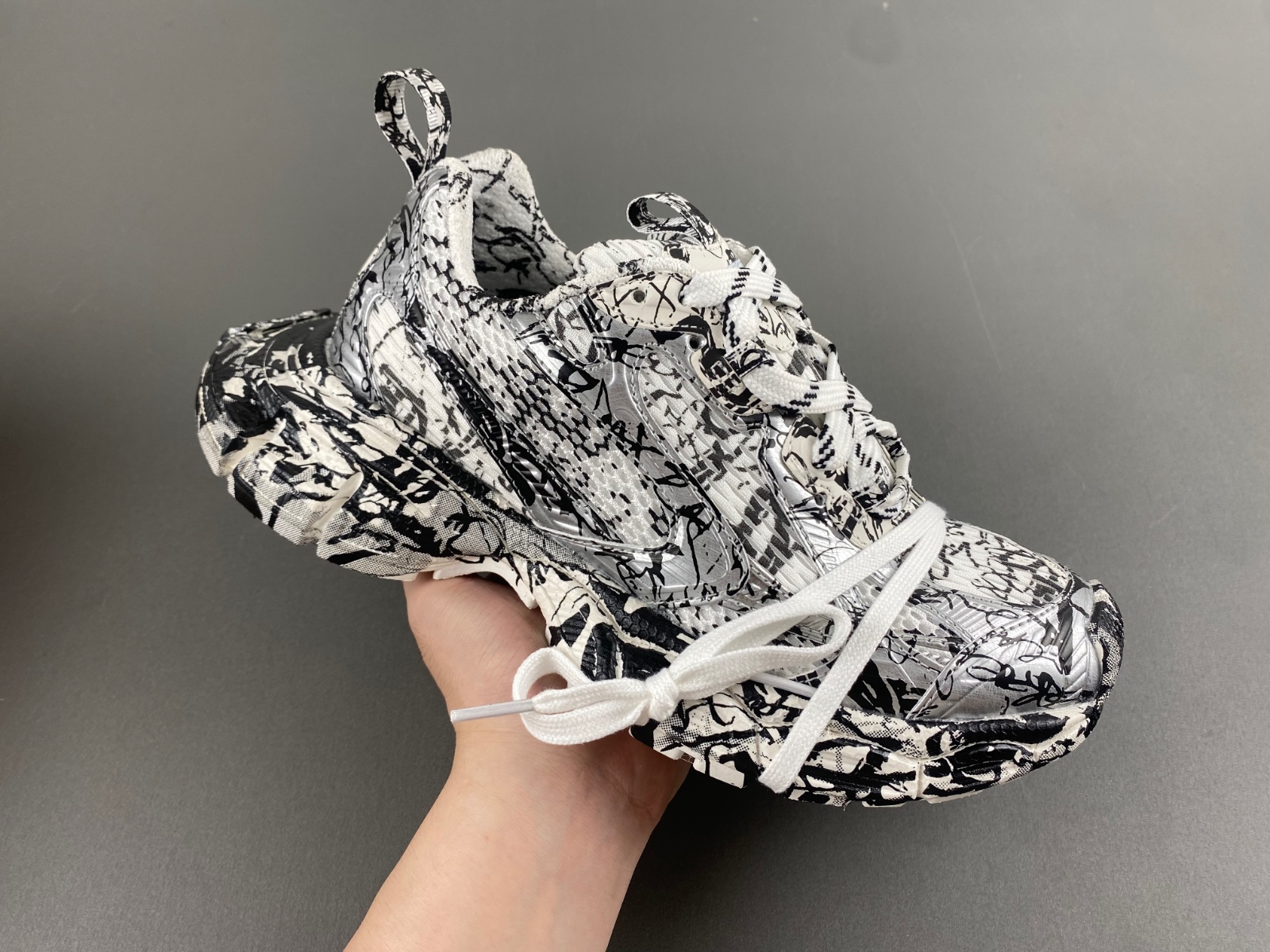 Ba*len*cia*ga -phantom sneaker 734734 w2rg3 9010