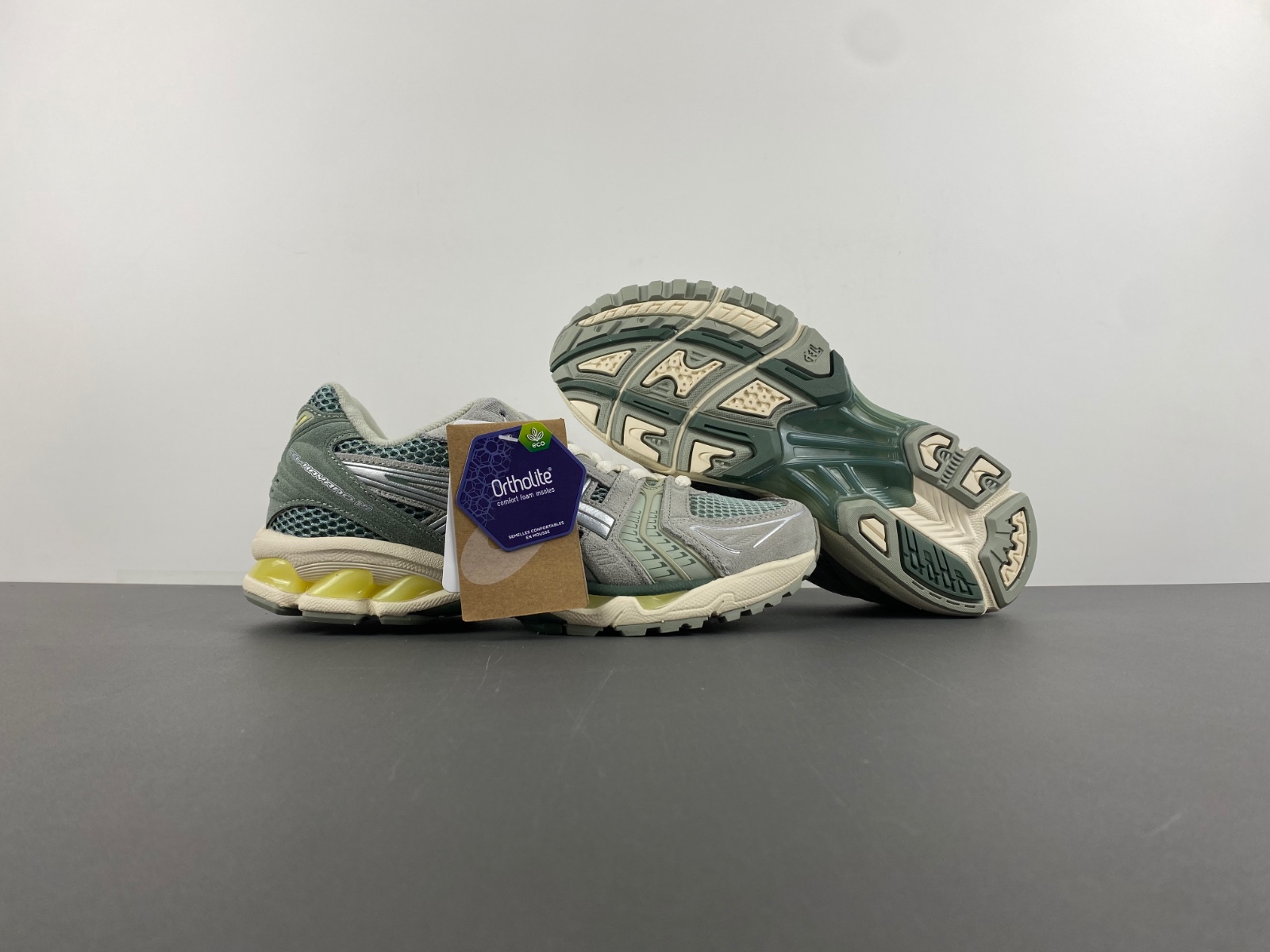 As*ic*s gel-kayano 14 1201a161-301